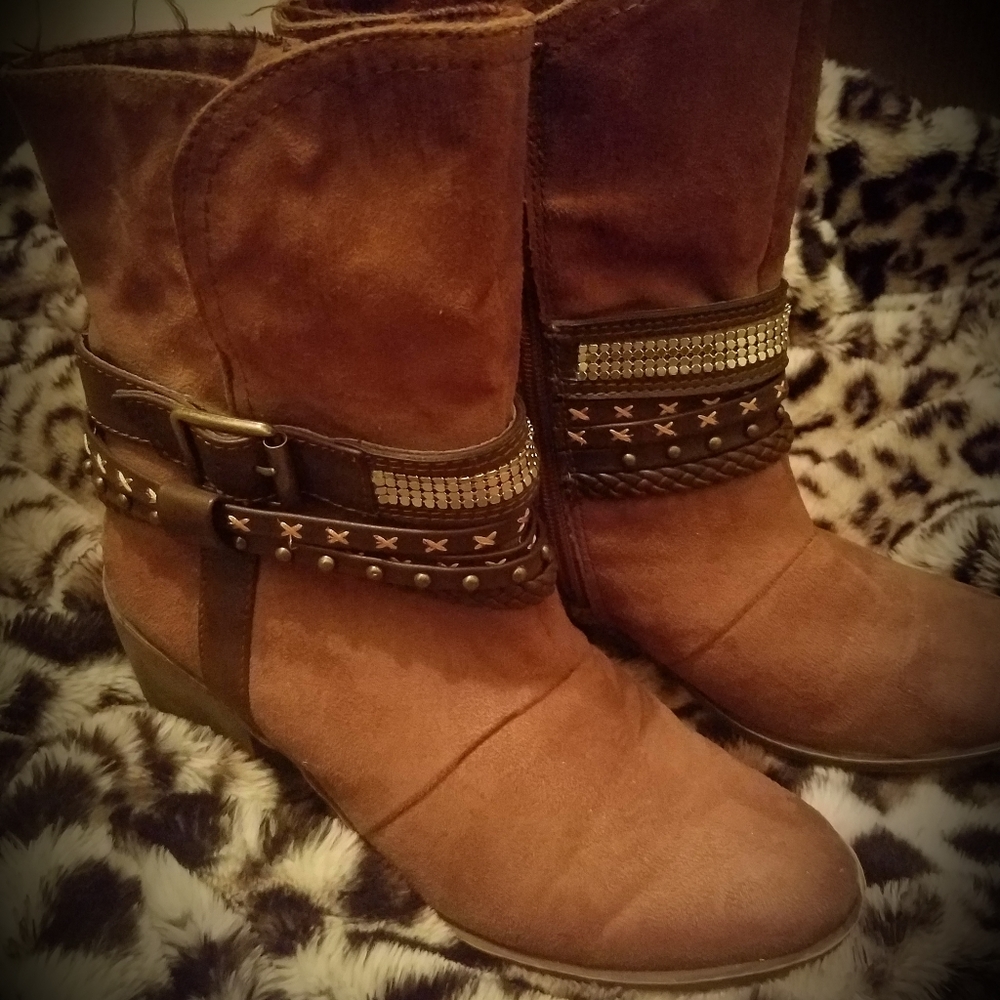 Ladies Boots
